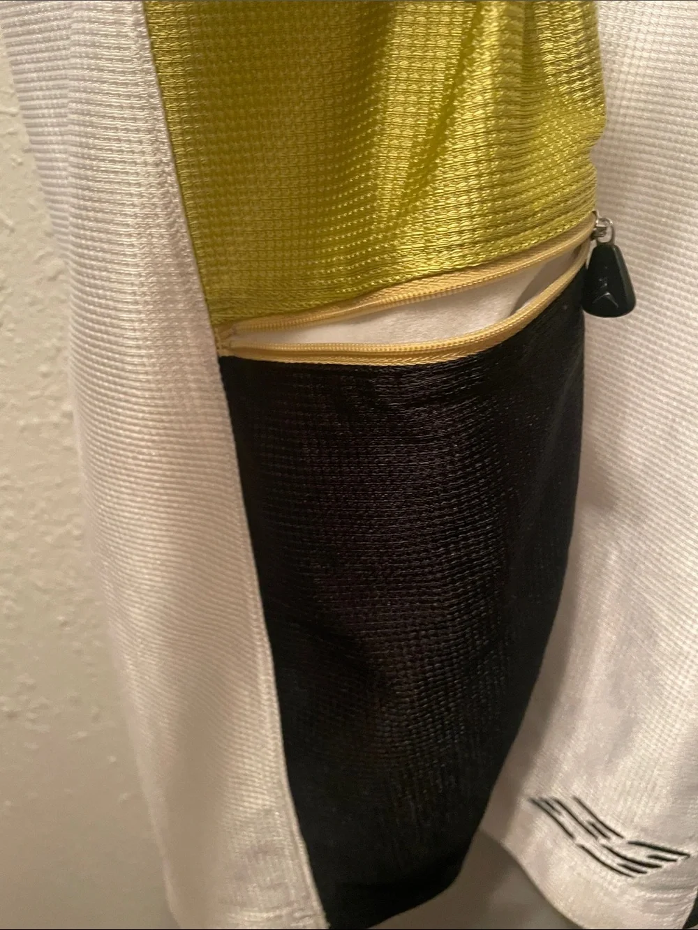Vintage Jordan Men’s Sleeveless Basketball Jersey White Black and gold